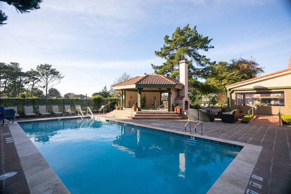 Half Moon Bay Lodge Екстериор снимка