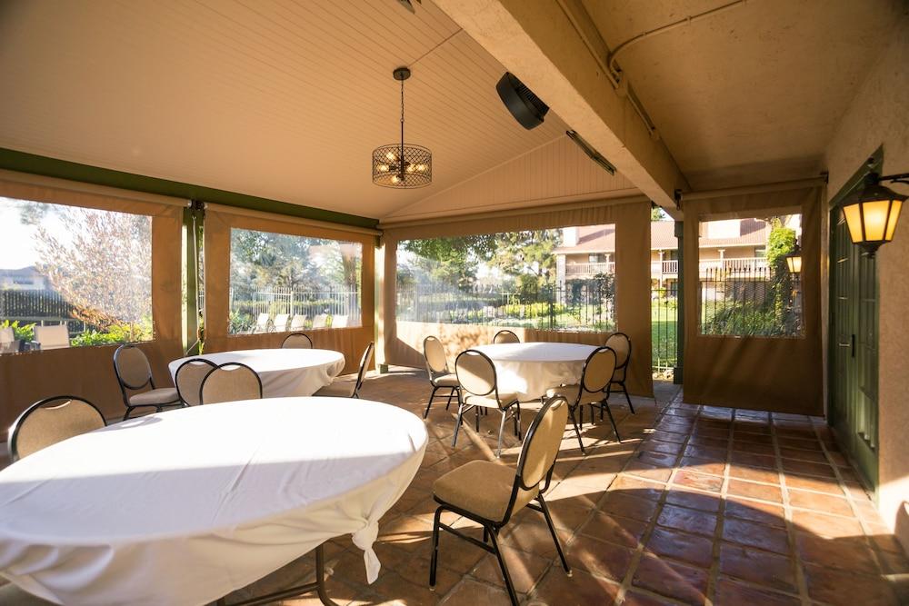 Half Moon Bay Lodge Екстериор снимка