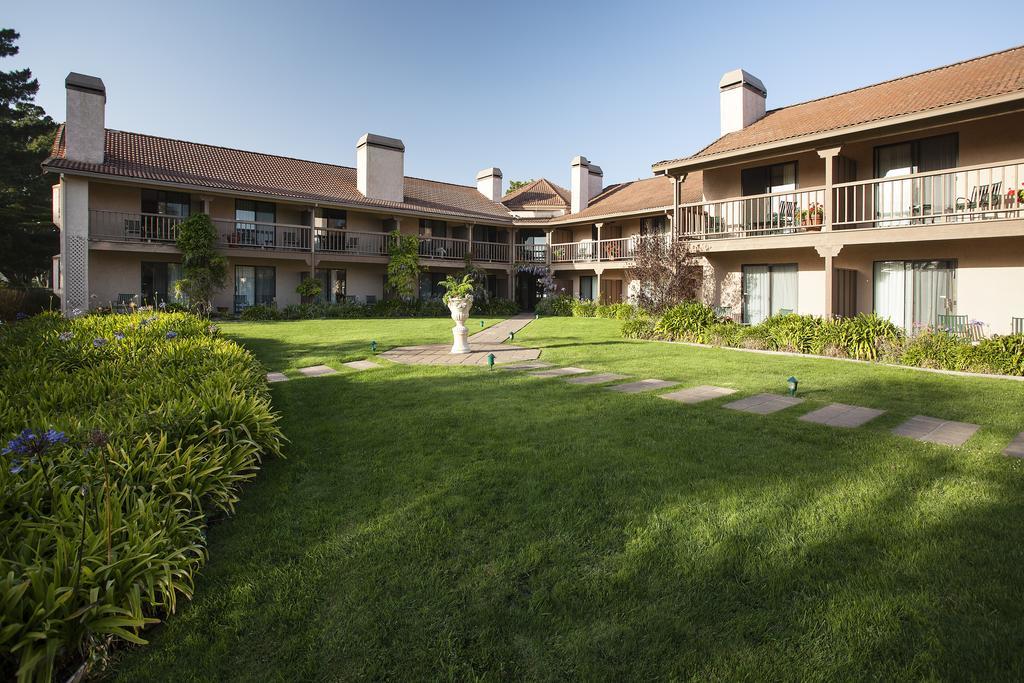 Half Moon Bay Lodge Екстериор снимка